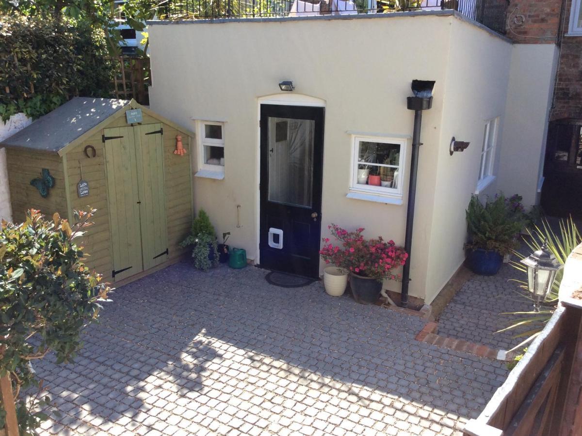 Old Street B&B Upton upon Severn Exterior photo